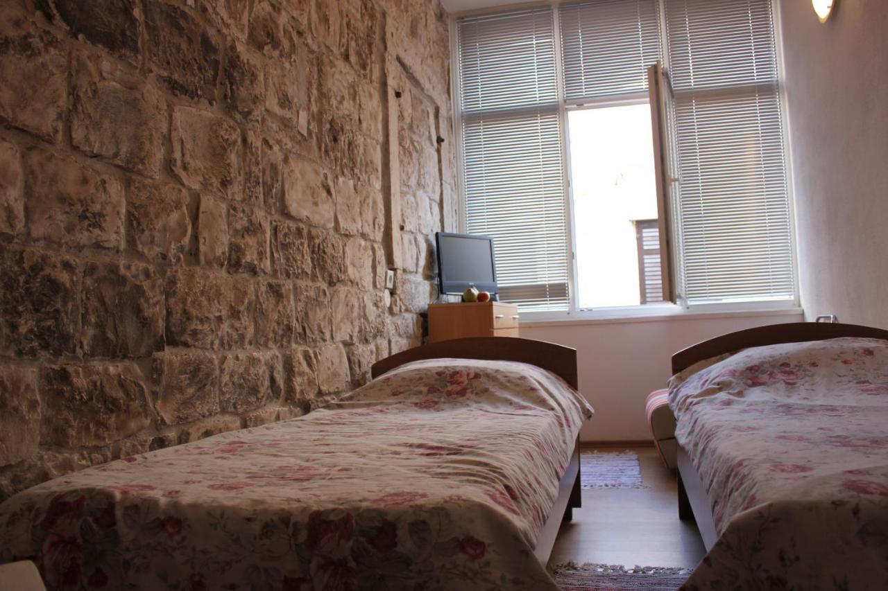 Lira - Studio Apartment Τρογκίρ Εξωτερικό φωτογραφία