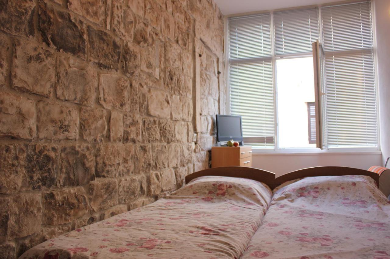 Lira - Studio Apartment Τρογκίρ Εξωτερικό φωτογραφία