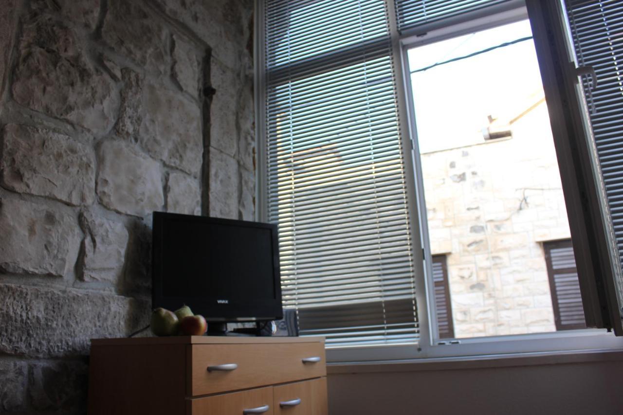 Lira - Studio Apartment Τρογκίρ Εξωτερικό φωτογραφία
